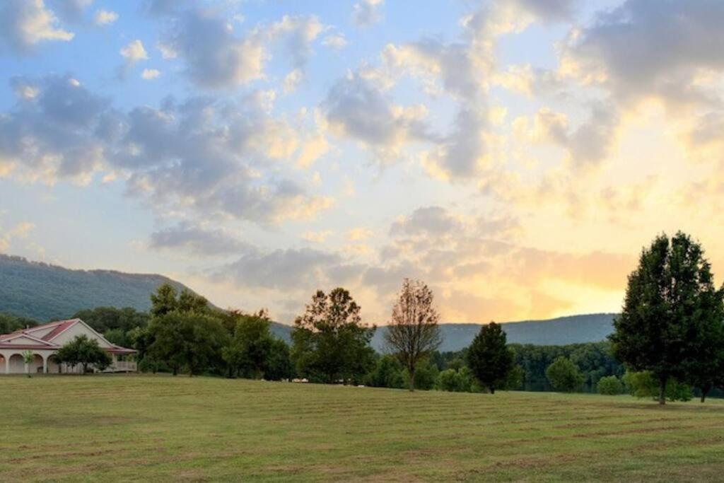 Little River Guest House At Tennessee Riverplace تشاتانوغا المظهر الخارجي الصورة