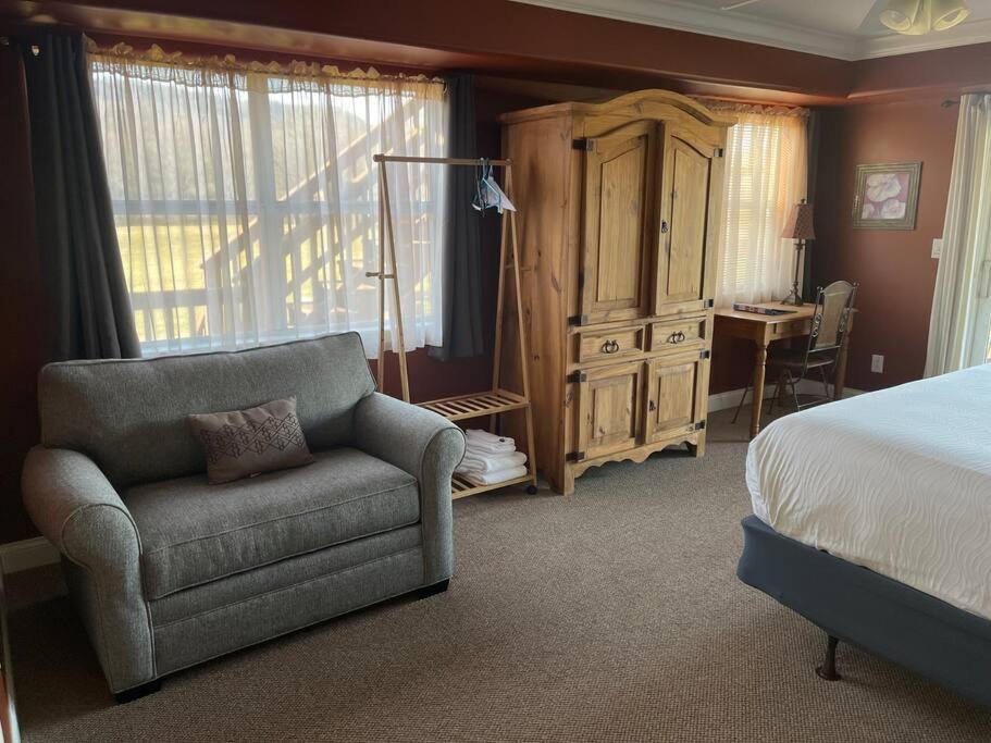 Little River Guest House At Tennessee Riverplace تشاتانوغا المظهر الخارجي الصورة